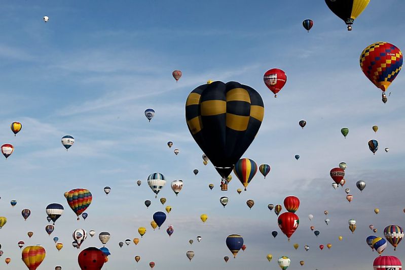 Record: 433 luchtballonnen stijgen op (fotoserie en video)