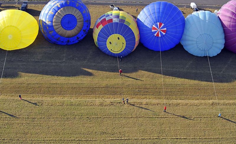 Record: 433 luchtballonnen stijgen op (fotoserie en video)