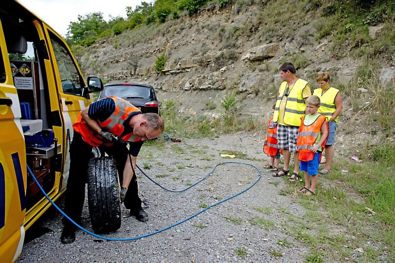 Pech onderweg? De wegenwacht staat klaar (fotoserie)