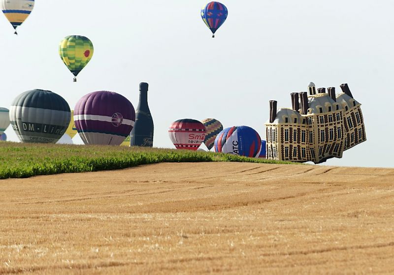 Record: 433 luchtballonnen stijgen op (fotoserie en video)